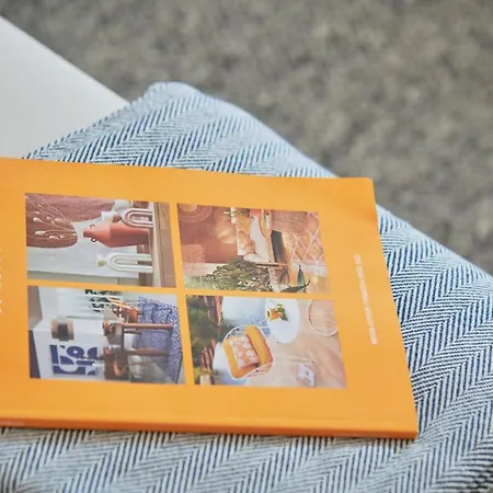 Apartment Light-filled & Renovated Apartment, By Timecooler Lisbon