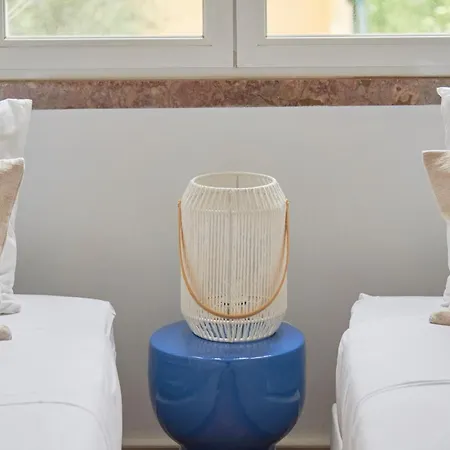 Apartment Light-filled & Renovated Apartment, By Timecooler Lisbon